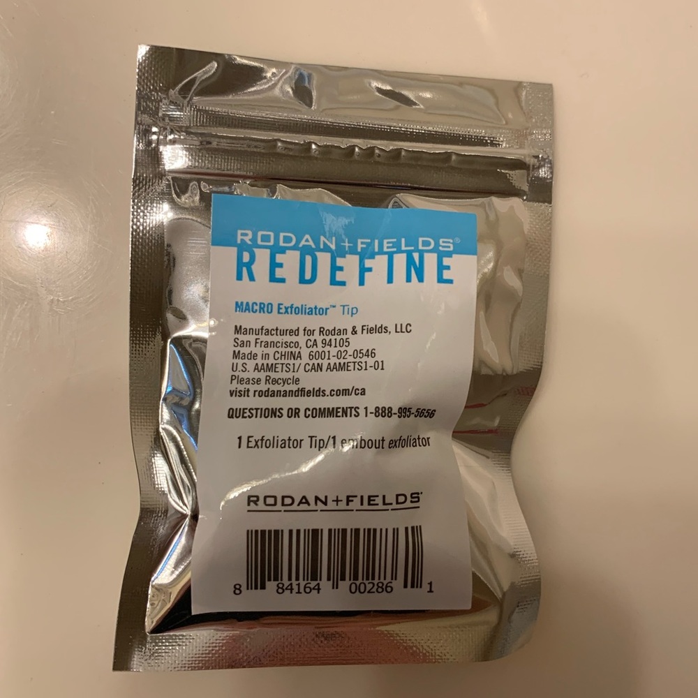 ** SOLD **Rodan + Fields Macro Exfoliator Tip